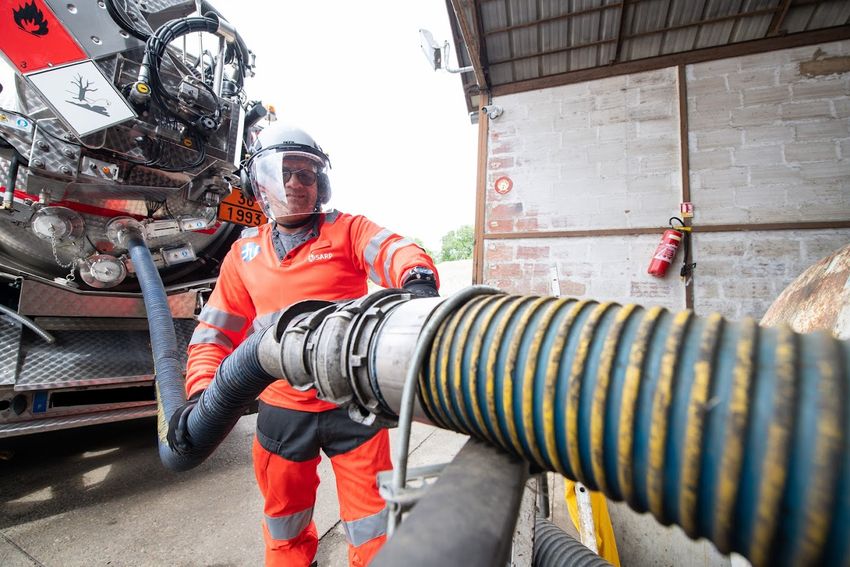 a5af958b-d6e7-4262-bdfc-5f0cd6365a9f