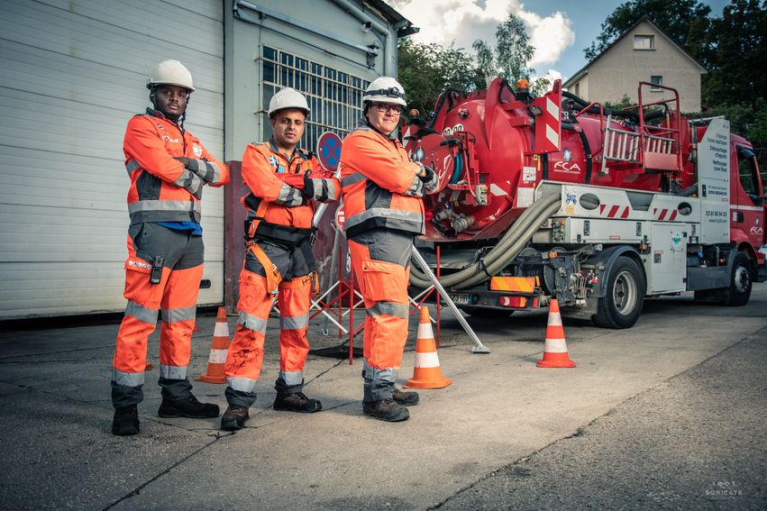 258a025a-a70b-4079-8e28-1640c502575c