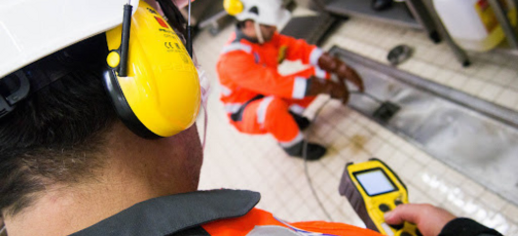 fefee0f8-c4fb-4cf9-ad68-562b51a58cf9