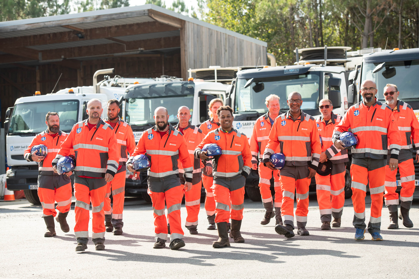 f578b58d-e774-44f4-aaad-8645bcd9d620