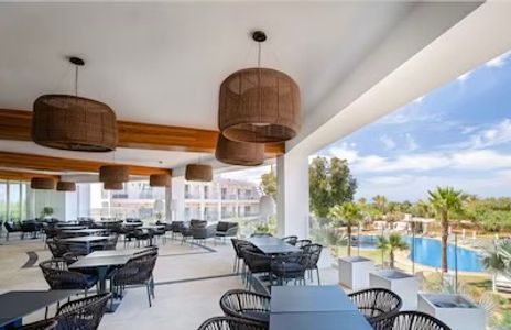 afe3548e-179b-4b4f-bde3-74b102b2f4ff